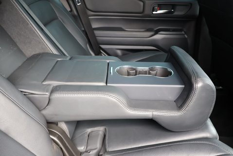 Toyota Land Cruiser COMMERCIAL Ask about OEM rear seat conversion by Seeker UK 12