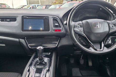 Honda HR-V 1.5 I-VTEC SE LOOK! JUST 49000 MILES! 4 MAIN DEALER SERVICES  13