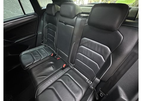 Volkswagen Tiguan 2.0 TDI R-Line SUV 5dr Diesel DSG 4Motion Euro 6 (s/s) (150 ps) 60