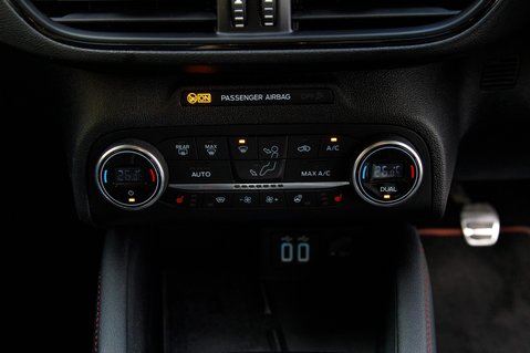 Ford Focus ST-LINE X EDITION MHEV 33