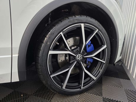 Volkswagen Tiguan 2.0 TSI R SUV 5dr Petrol DSG 4Motion Euro 6 (s/s) (320 ps) 24