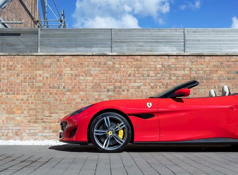 Ferrari Portofino 28