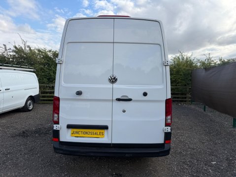 Volkswagen Crafter 2.0 TDI CR35 Trendline FWD MWB Euro 6 (s/s) 5dr 7