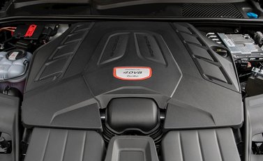 Porsche Cayenne Turbo 26