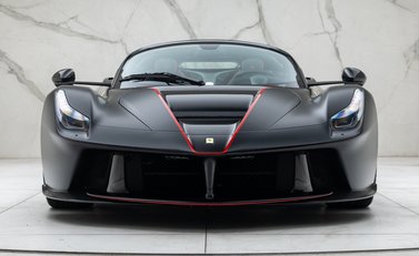 Ferrari LaFerrari Aperta 13