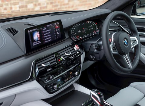 BMW M5 Competition 15