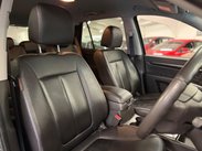 Hyundai SANTA FE 2.2 CRDi Premium Auto 4WD Euro 5 5dr (5 seat) 11