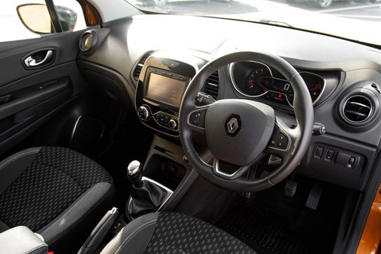 Renault Captur DYNAMIQUE S NAV DCI