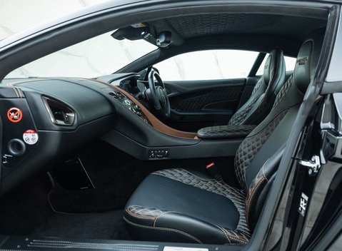 Aston Martin Vanquish S Ultimate 15