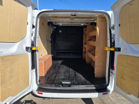 Ford Transit Custom 280 LIMITED P/V ECOBLUE 4