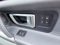 Land Rover Discovery Sport 2.0 TD4 HSE Luxury Auto 4WD Euro 6 (s/s) 5dr 33