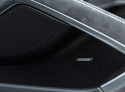 Porsche 911 Carrera 4 GTS (991.2) 19