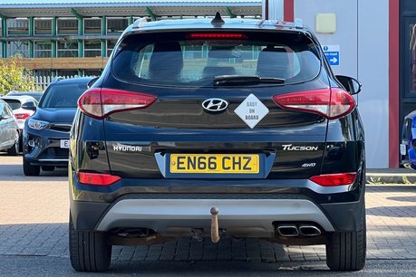 Hyundai TUCSON 2.0 CRDi SE Nav SUV 5dr Diesel Manual 4WD Euro 6 (136 ps) 9
