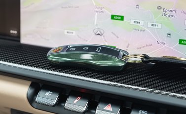 Porsche 911 GT3 TOURING (992) 42