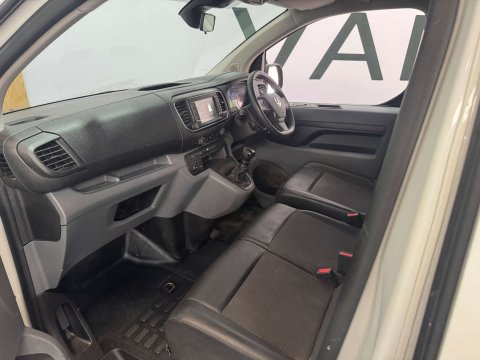 Vauxhall Vivaro 1.5 Vivaro 2900 Sportive S/S 19