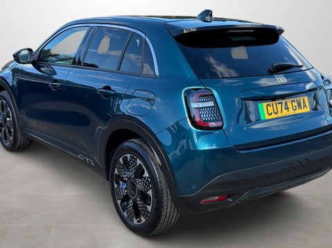 Fiat 600 115kW La Prima 54kWh 5dr Auto 3