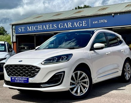 Ford Kuga 2.5 Kuga Vignale PHEV CVT 5dr 1