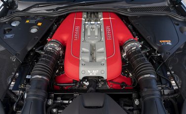 Ferrari 812 Superfast 28