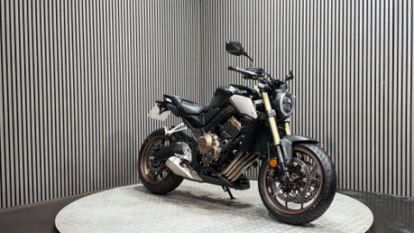 Honda CB650R 2020 NEO SPORT CAFE 9K MODERN CLASSIC 650CC 2