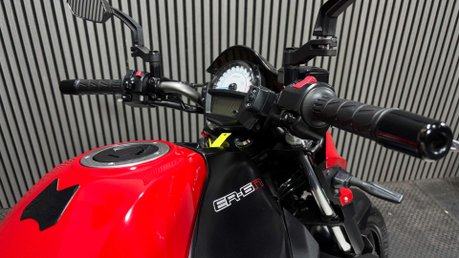 Kawasaki Er ER6 2013 ONLY 8K LONG MOT WARRANTY NAKED 650CC 29