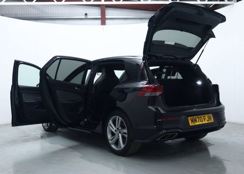 Volkswagen Golf 1.5 eTSI MHEV R-Line Hatchback 5dr Petrol Hybrid DSG Euro 6 (s/s) (150 ps) 55