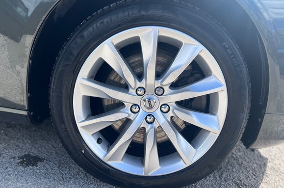 Volvo S90 2.0 T4 MOMENTUM PLUS AUTO 8