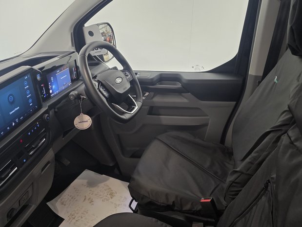 Ford Transit Custom Transit Custom 2.0 EcoBlue 136ps H1 Van Limited Auto 17