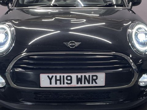 Mini Convertible 1.5 Cooper Classic Convertible 2dr Petrol Manual Euro 6 (s/s) (136 ps) PDC- 10