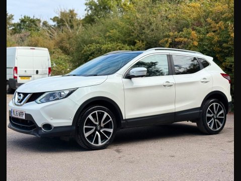 Nissan Qashqai 1.5 dCi Tekna 2WD Euro 6 (s/s) 5dr 11