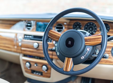 Rolls-Royce Phantom Coupé 11