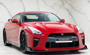 Nissan GT-R Track Edition 1