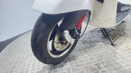Piaggio Vespa GTS 2010 GOOD RUNNING 300CC PROJECT FAST SCOOTER + MOT 11