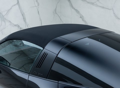 Porsche 911 Targa 4 GTS (992.2) 44