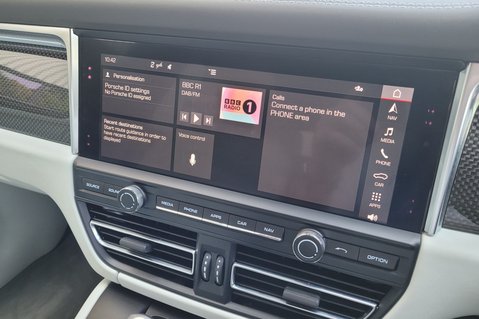 Porsche Macan PDK 35
