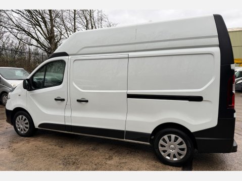 Renault Trafic 2.0 dCi ENERGY 30 Business Panel Van 5dr Diesel Manual LWB High Roof Euro 6 19