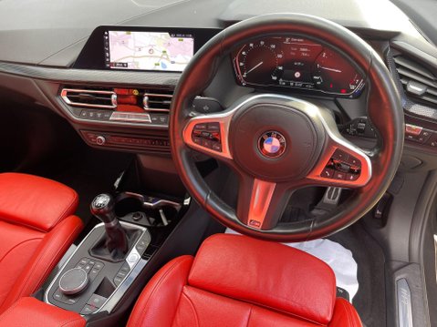 BMW 1 Series 1.5 118i M Sport Euro 6 (s/s) 5dr 25