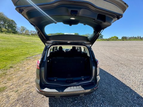 Ford S-Max ZETEC TDCI 59