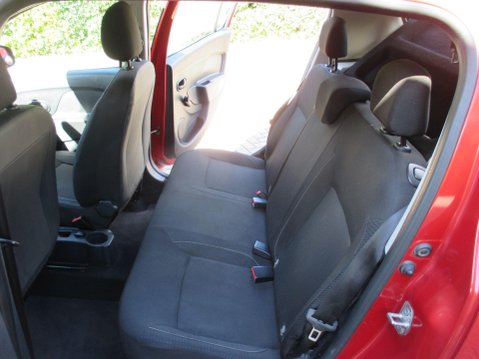 Dacia Sandero 1.0 SCe Ambiance Euro 6 5dr 29