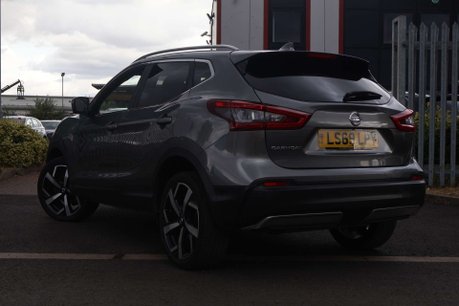 Nissan Qashqai 1.3 DIG-T Tekna SUV 5dr Petrol Manual Euro 6 (s/s) (140 ps) 6