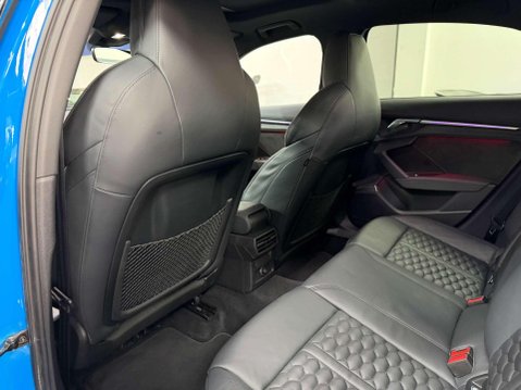 Audi RS3 2.5 TFSI Vorsprung Saloon 4dr Petrol S Tronic quattro Euro 6 (s/s) (400 ps) 40