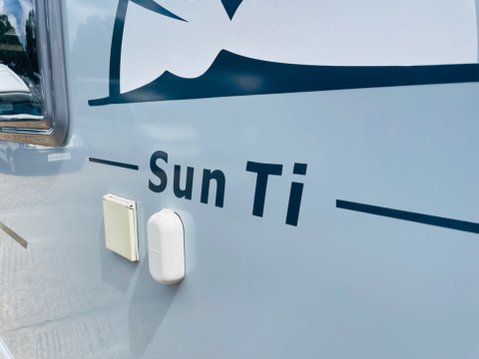 Knaus Sun Ti *** SOLD *** 4