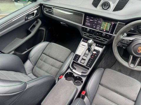 Porsche Macan GTS PDK 14