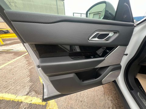 Land Rover Range Rover Velar 2.0 Range Rover Velar R-Dynamic SE D240 Automatic 4WD 5dr - NATIONAL DELIVE 57