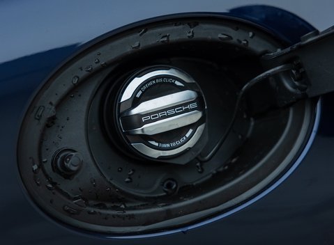 Porsche 911 GT3 TOURING (992) 32