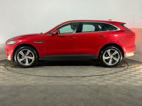 Jaguar F-Pace PORTFOLIO AWD 5