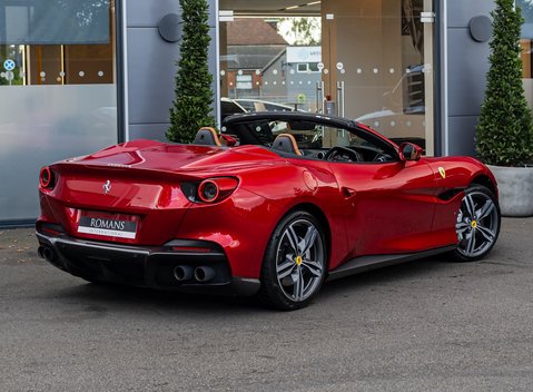Ferrari Portofino M 4