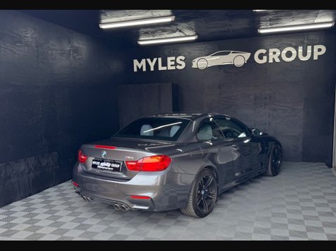 BMW M4 3.0 BiTurbo Convertible 2dr Petrol DCT Euro 6 (s/s) (431 ps) 4