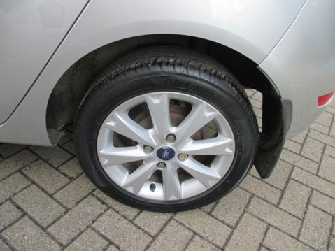 Ford Fiesta 1.4 Zetec 5dr 39