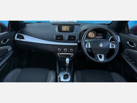 Renault Megane 1.5 dCi Dynamique TomTom Convertible 2dr Diesel EDC Euro 5 (110 ps) 8