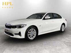 BMW 3 Series 2.0 330e 12kWh SE Pro Saloon 4dr Petrol Plug-in Hybrid Auto Euro 6 (s/s) (2